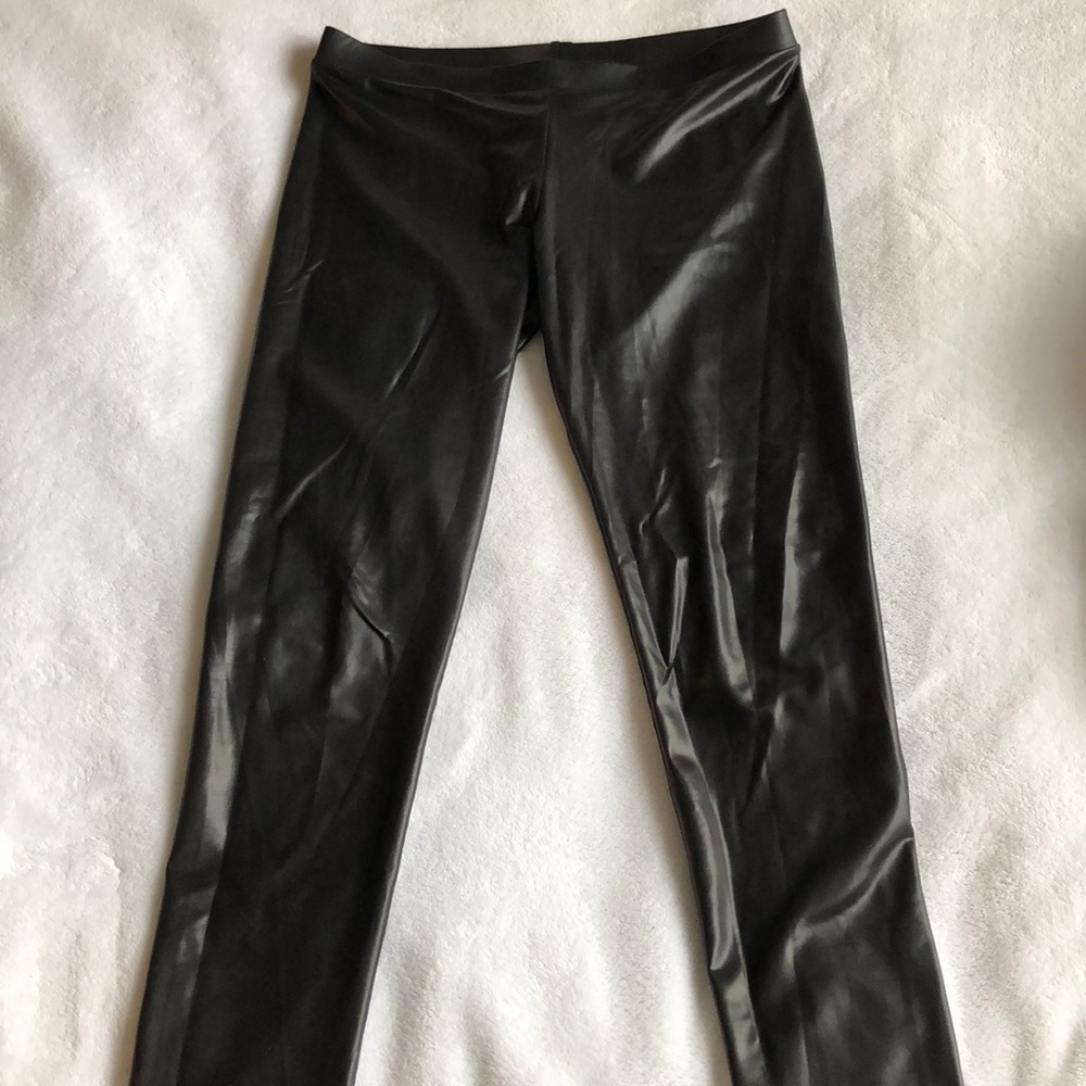 Faux leather leggings